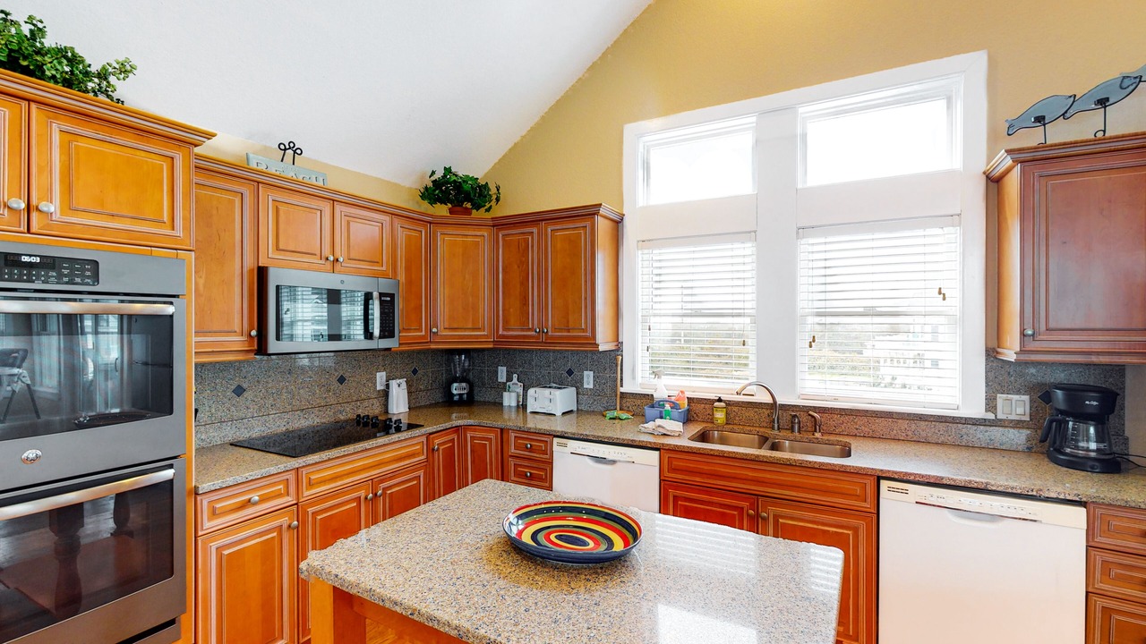 Photo of Kitchen in Ocean Isle Estates