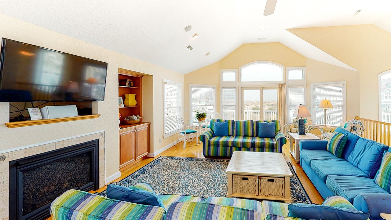 Photo of Livingroom in Ocean Isle Estates