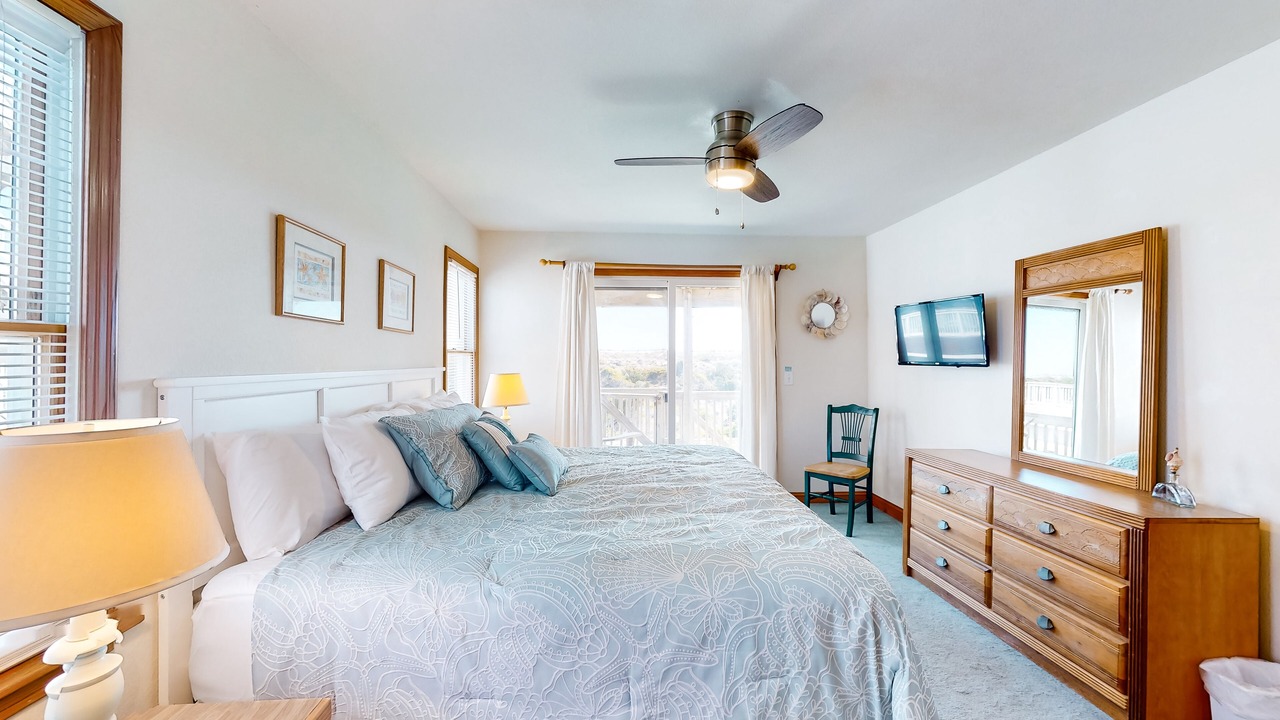 Photo of Bedroom in Ocean Isle Estates