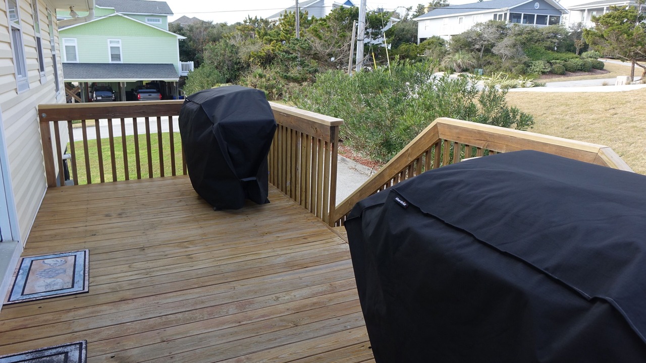 Photo of Patio Balcony in Emerald Isle