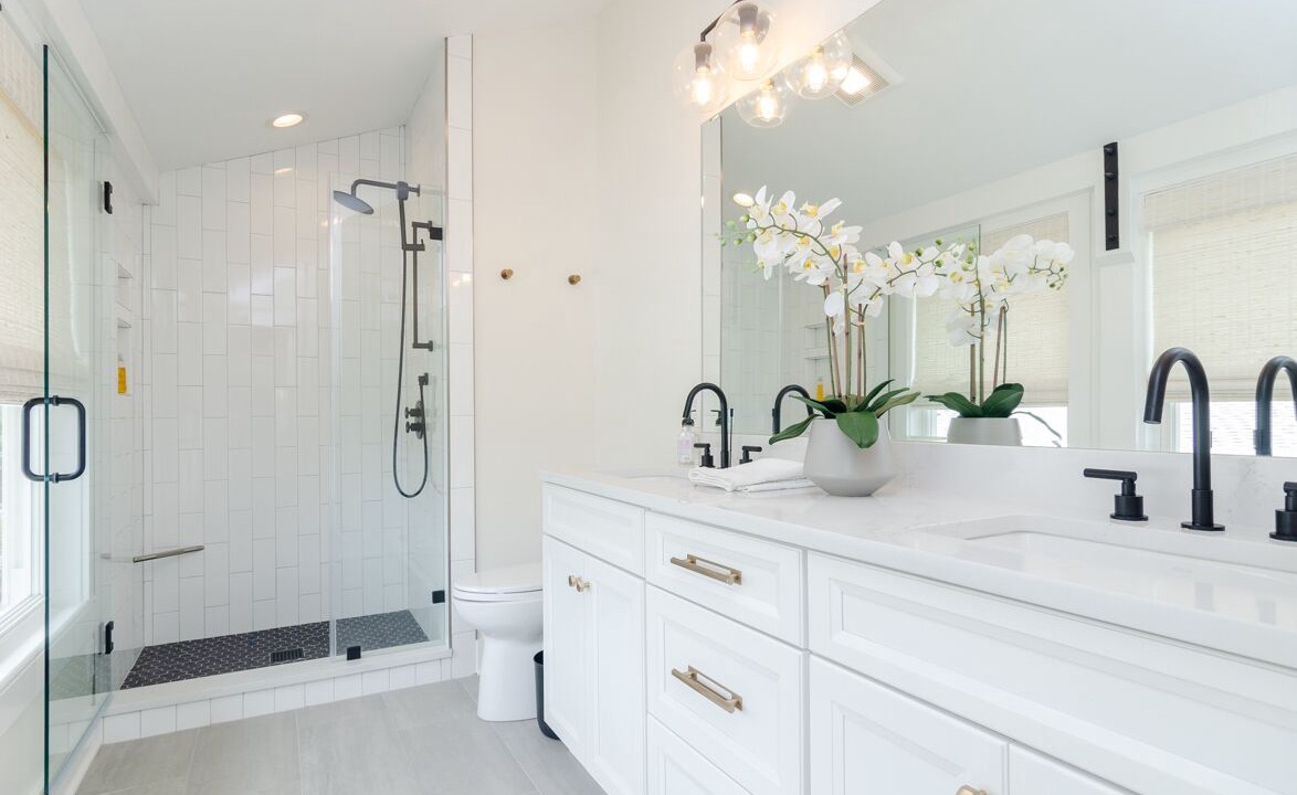 Photo of Bathroom in Wrightsville Beach