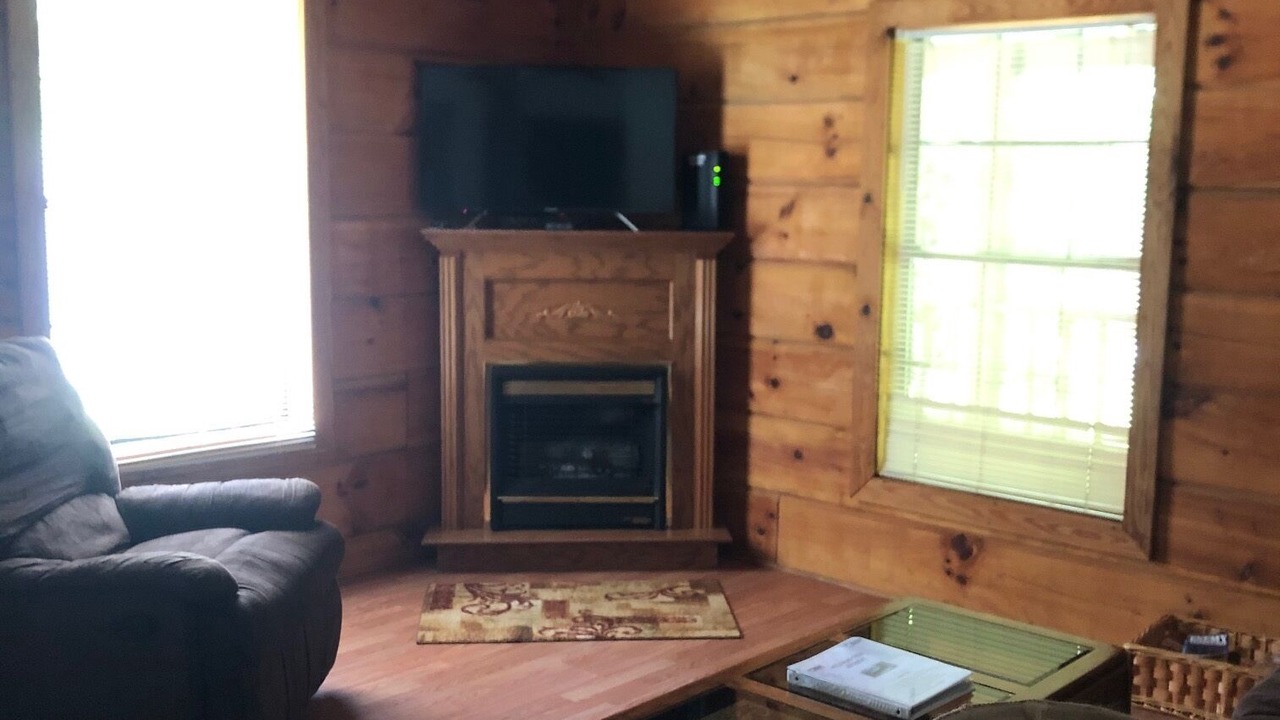 Photo of Livingroom in Oneida