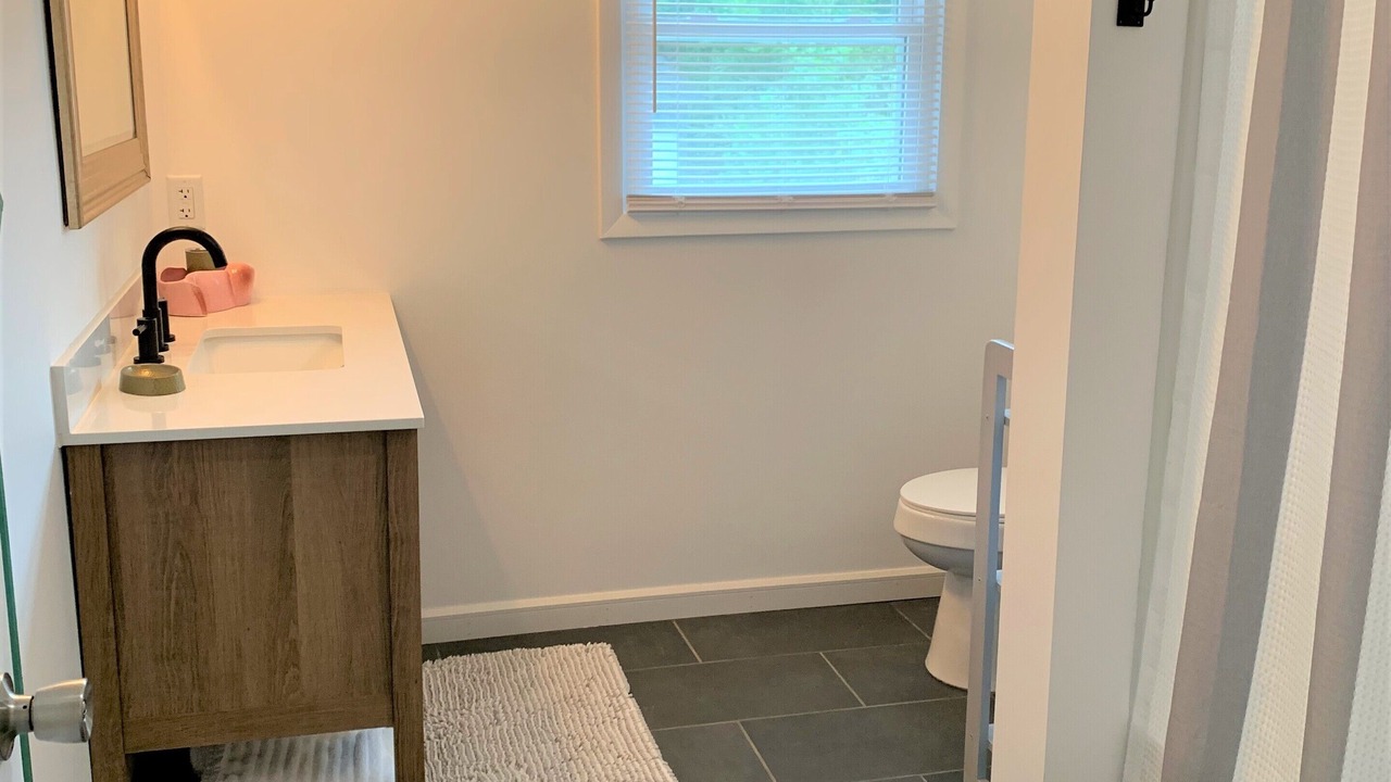 Photo of Bathroom in Cookeville