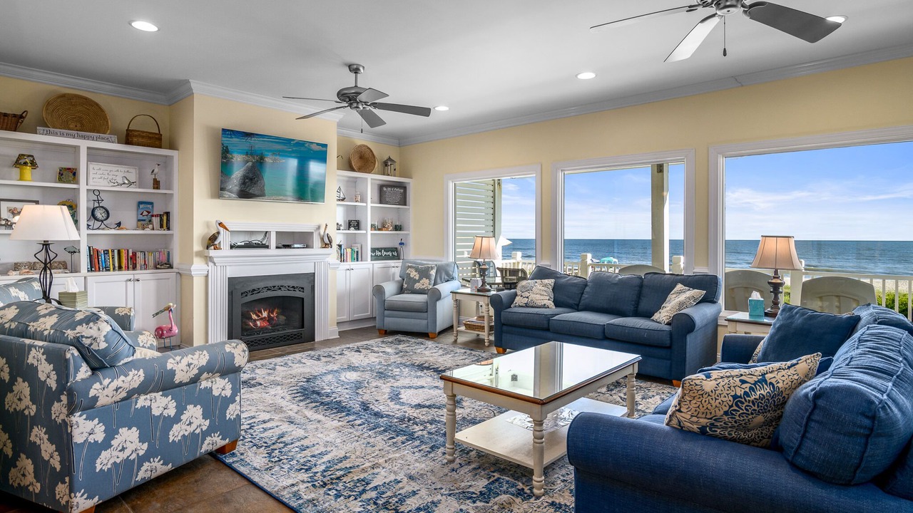 Photo of Livingroom in Holden Beach