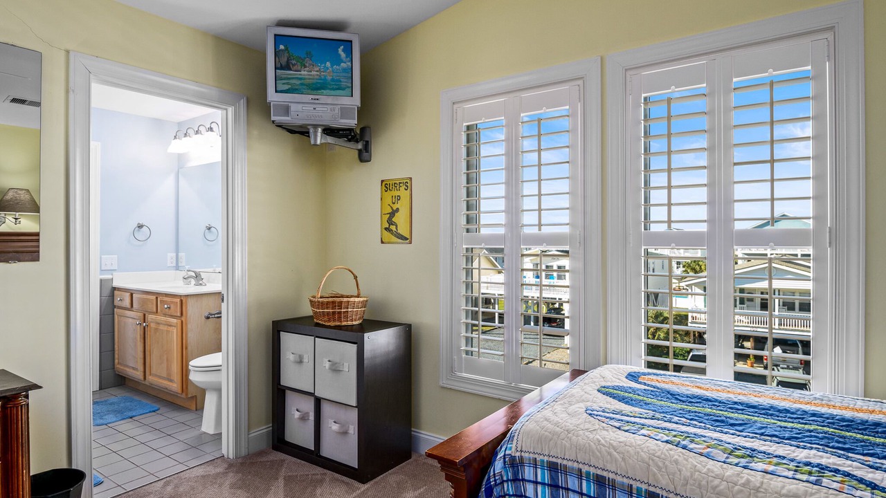 Photo of Bedroom in Holden Beach