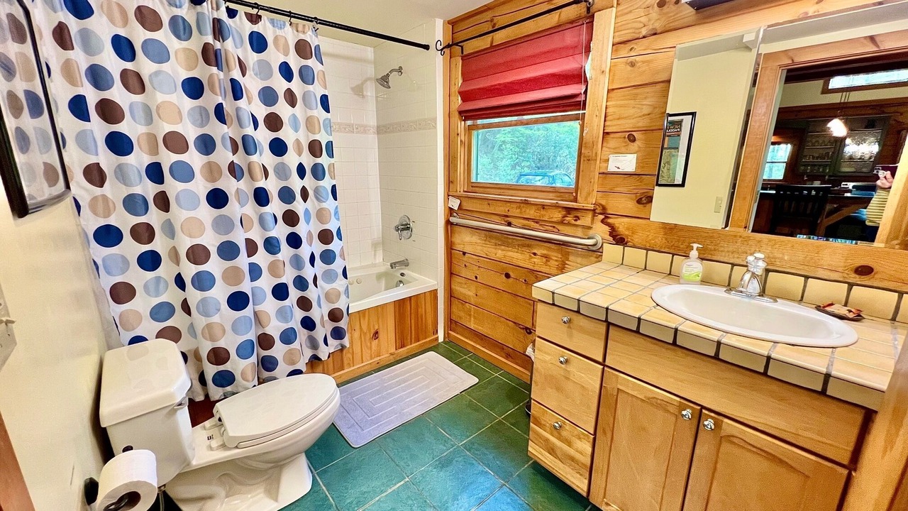 Photo of Bathroom in Boone