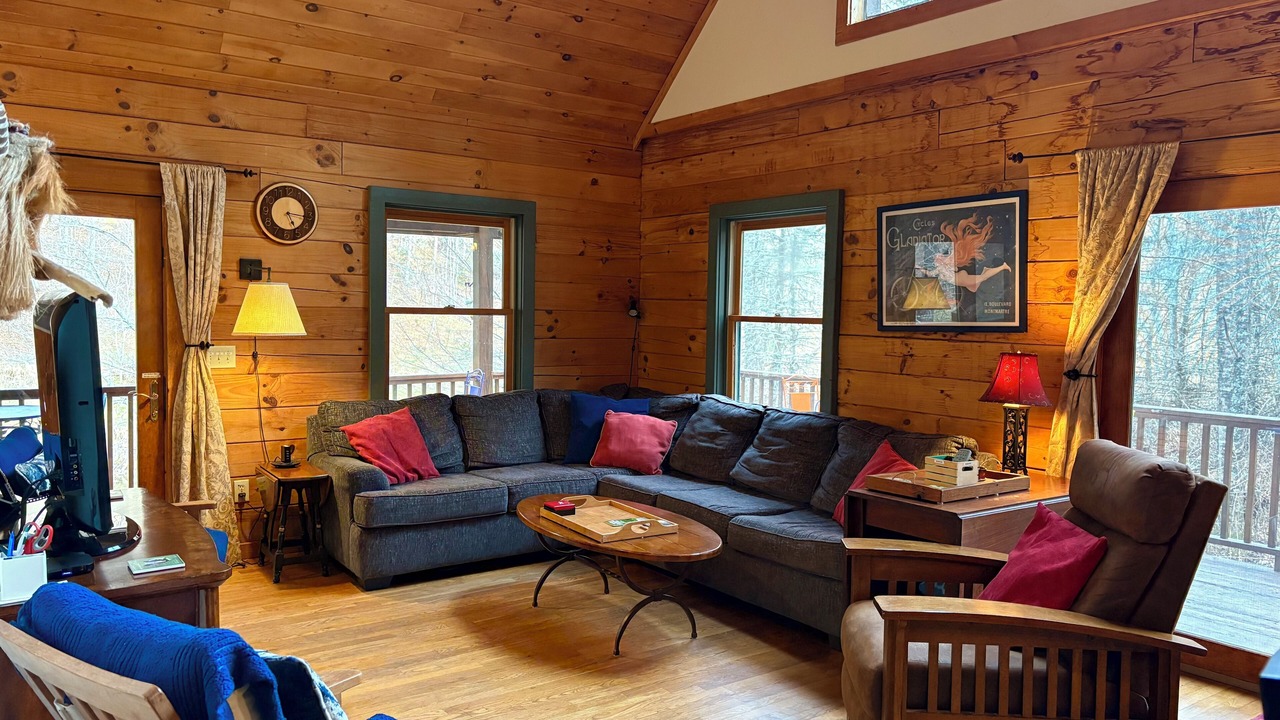 Photo of Livingroom in Boone
