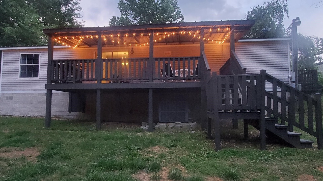 Photo of Outdoor in Byrdstown