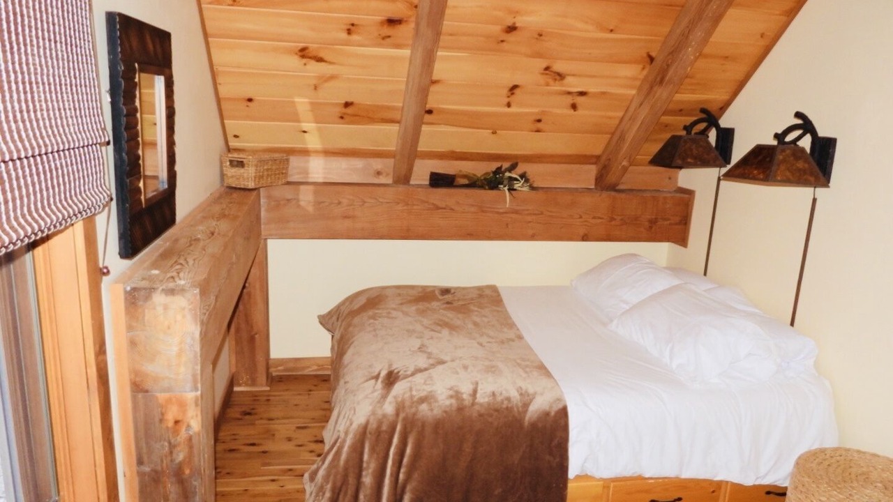 Photo of Bedroom in Monticello