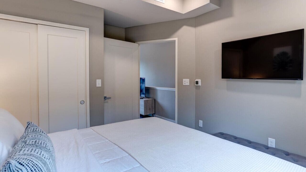 Photo of Bedroom in Asheville