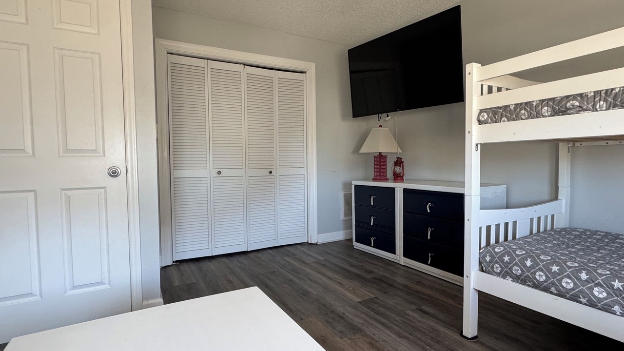 Photo of Bedroom in Surf City
