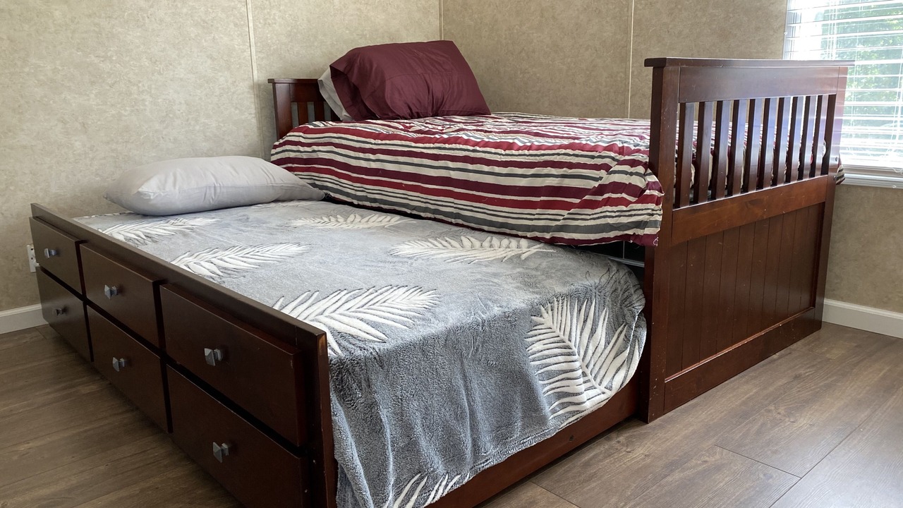 Photo of Bedroom in Grand Rivers