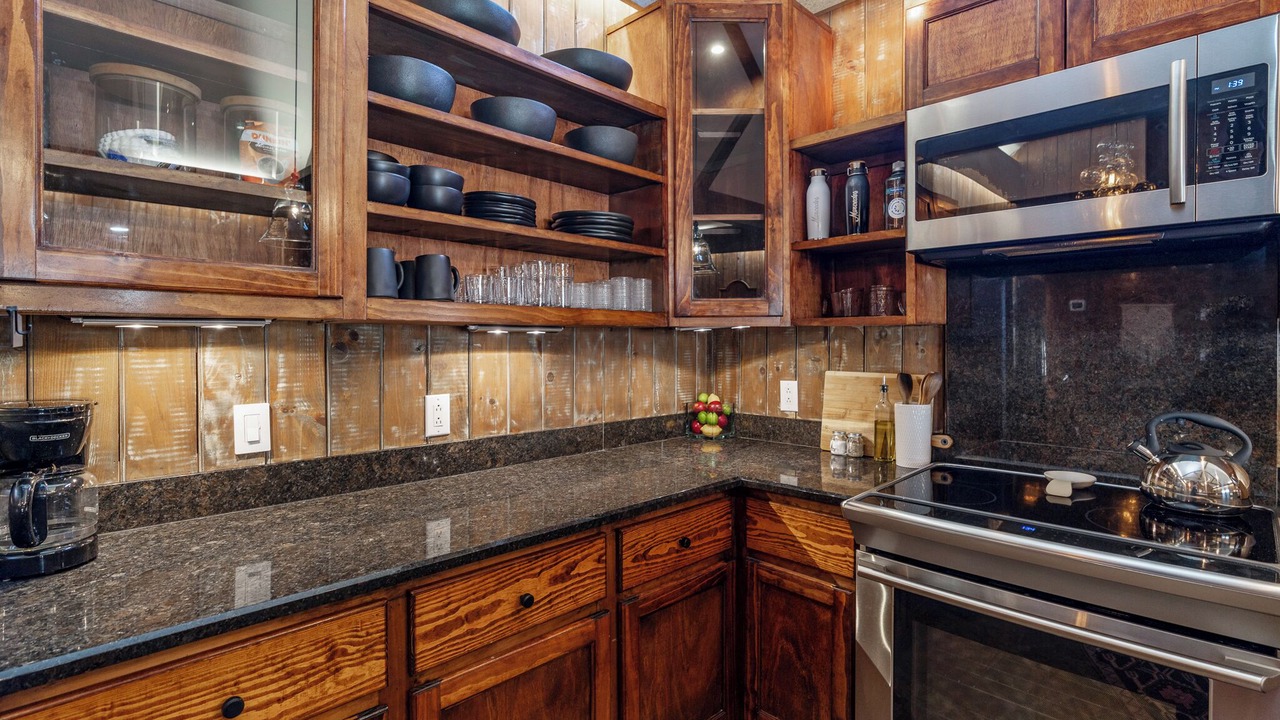 Photo of Kitchen in Ashley Oaks
