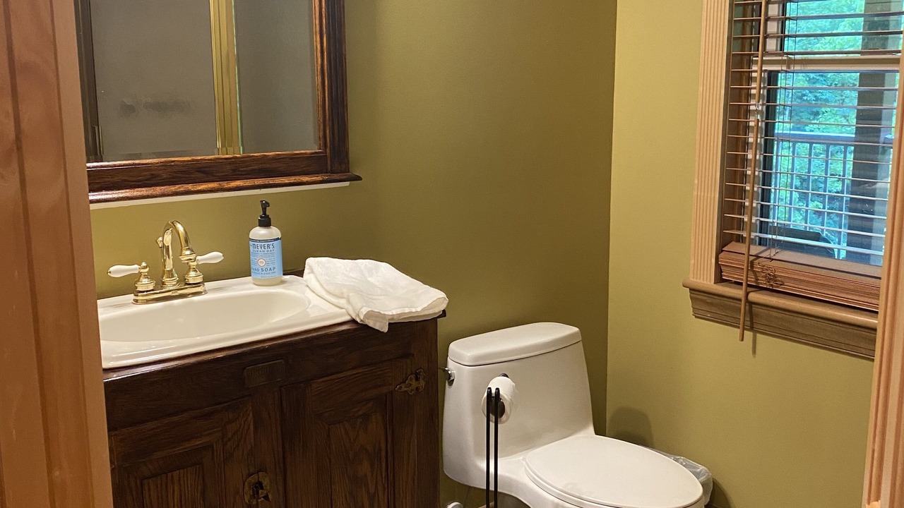 Photo of Bathroom in Todd