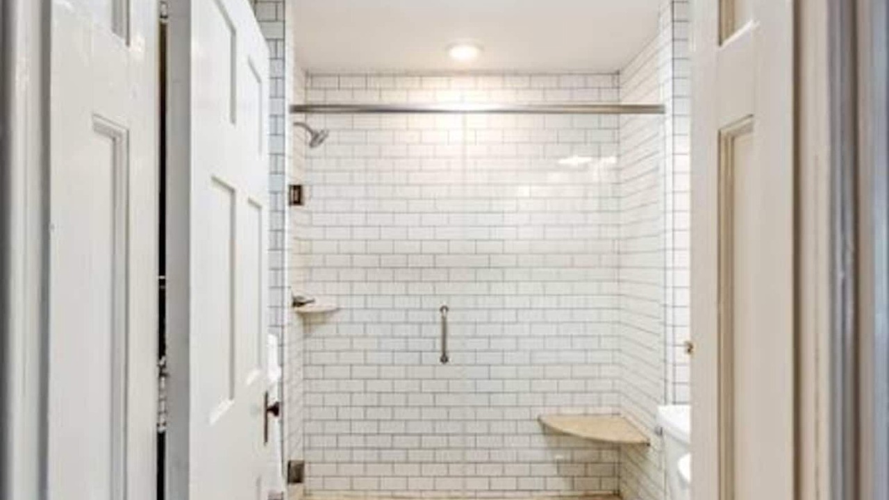 Photo of Bathroom in Tazewell