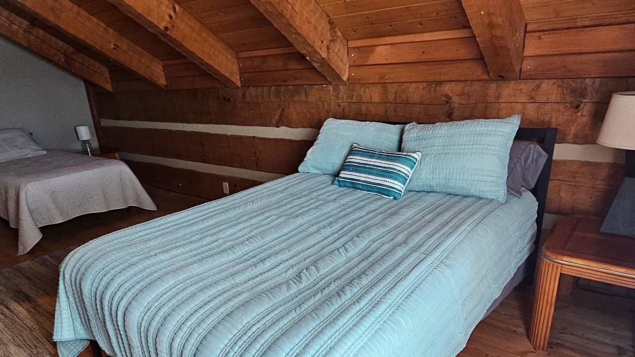 Photo of Bedroom in Bronston