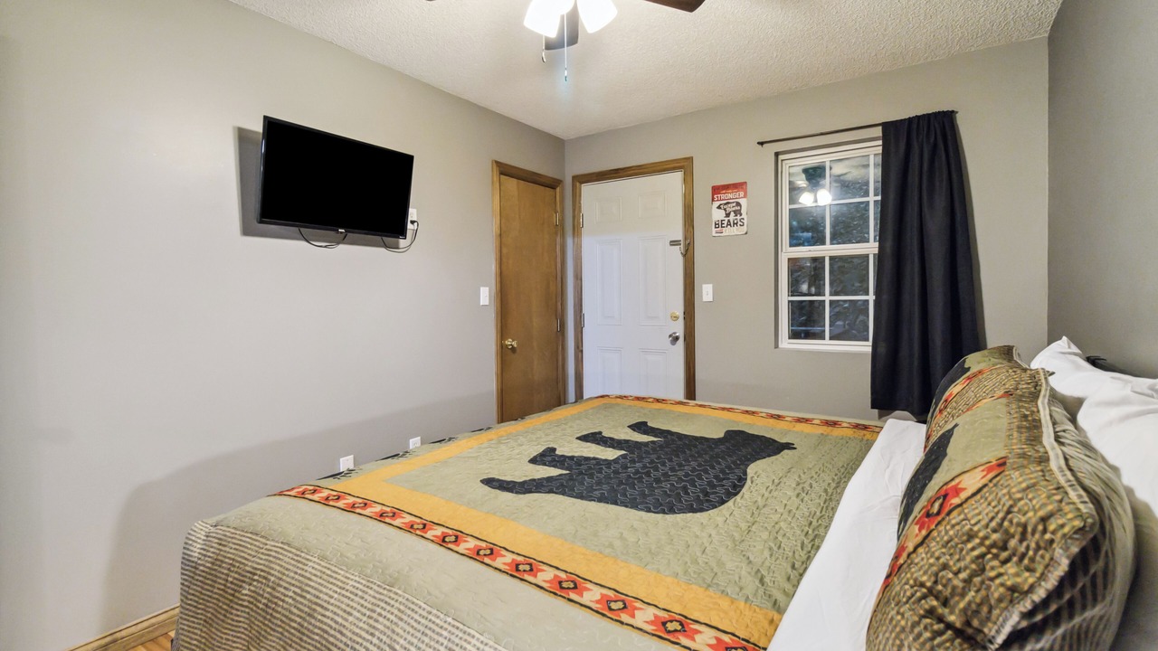 Photo of Bedroom in Sloans Valley