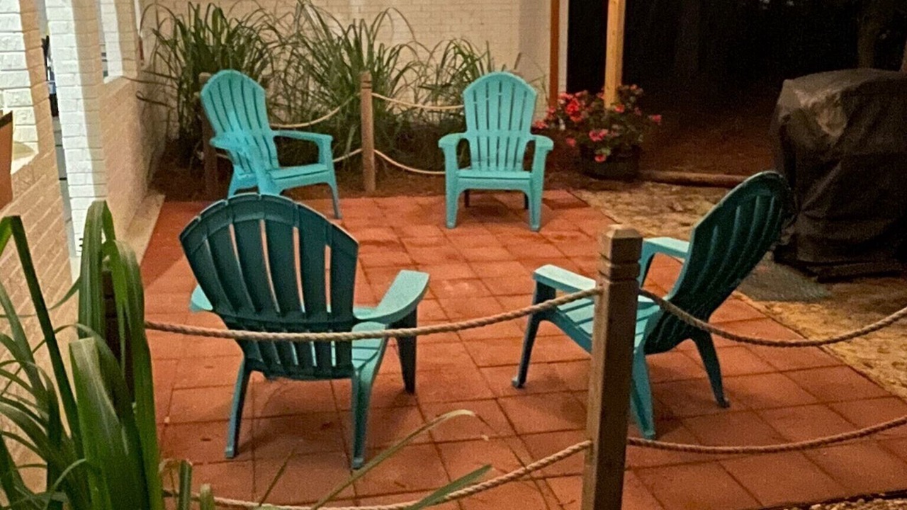 Photo of Patio Balcony in Tranquil Harbour