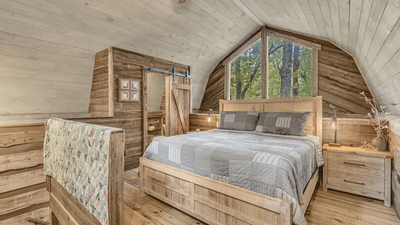 Photo of Bedroom in Smoky Mountains