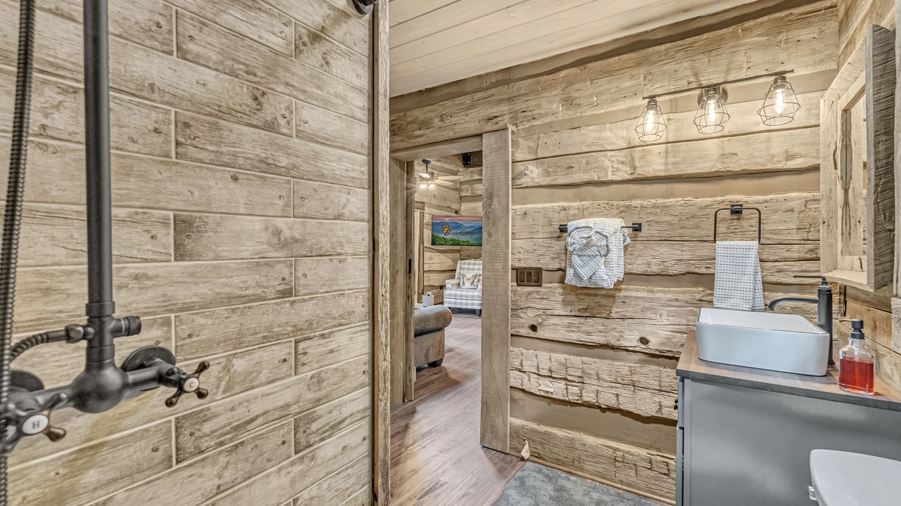 Photo of Bathroom in Smoky Mountains