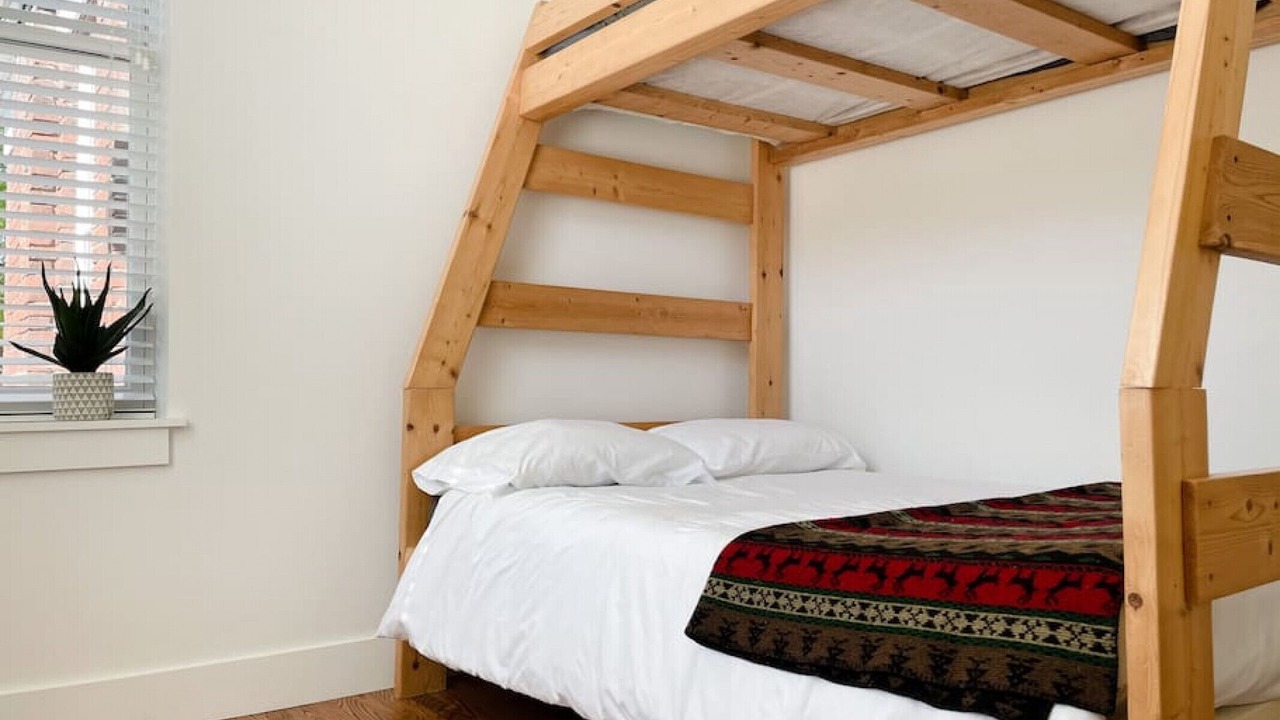 Photo of Bedroom in Downtown Knoxville