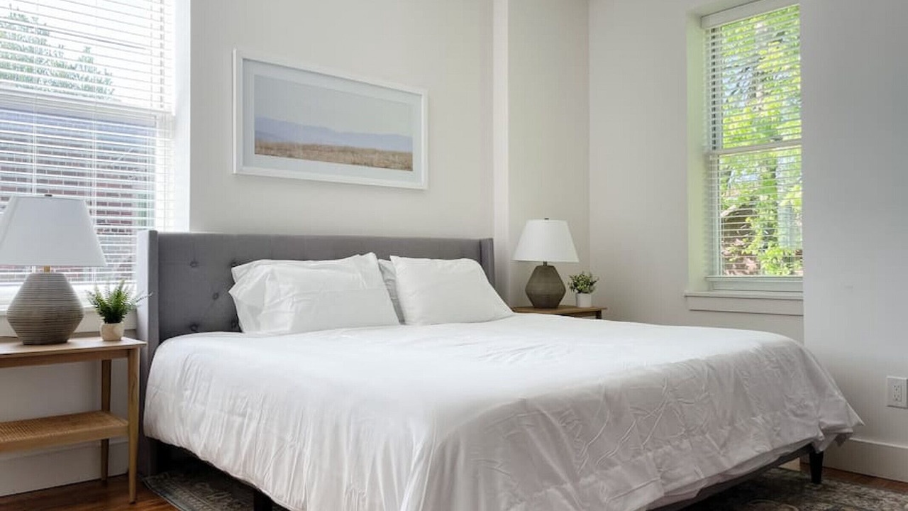 Photo of Bedroom in Downtown Knoxville
