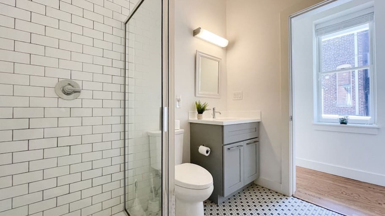 Photo of Bathroom in Downtown Knoxville