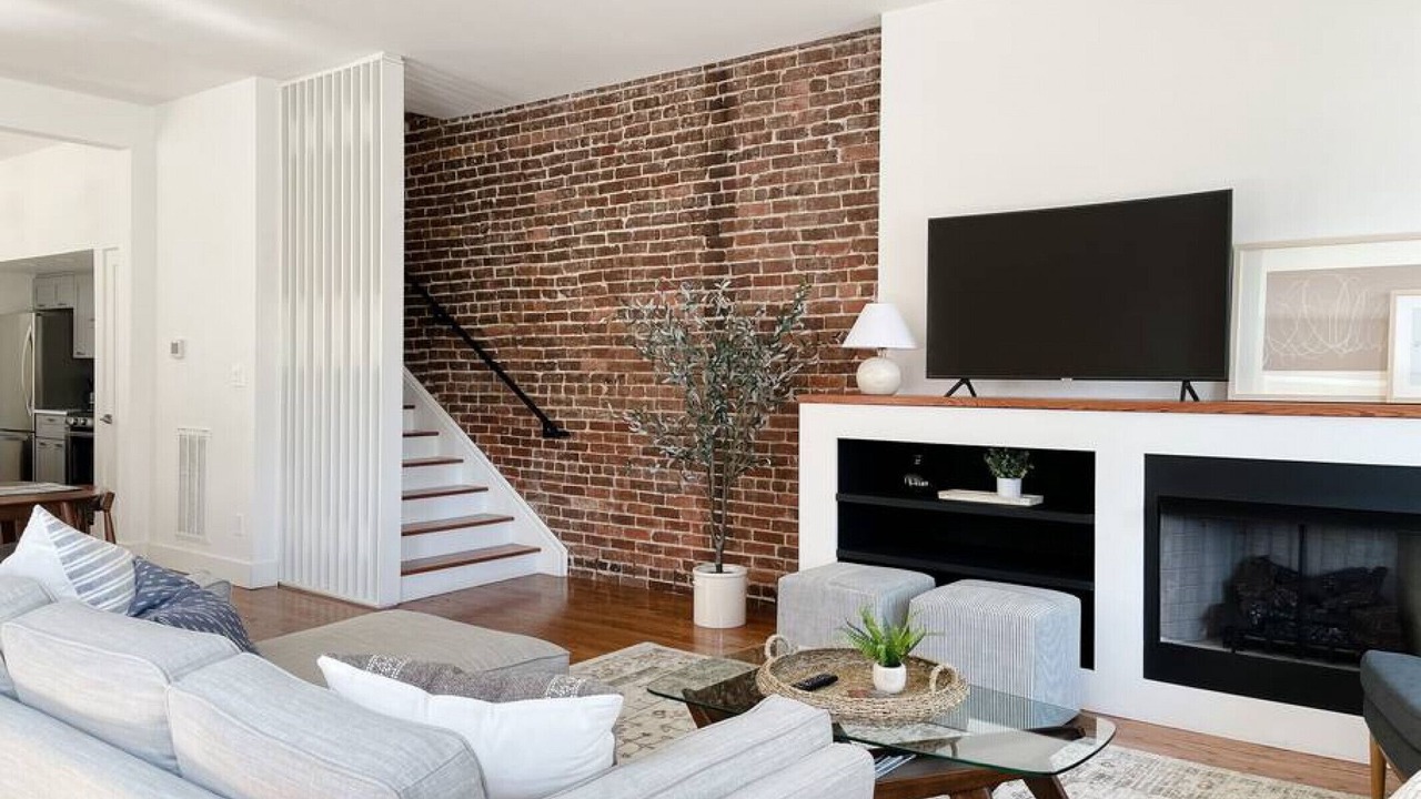 Photo of Livingroom in Downtown Knoxville