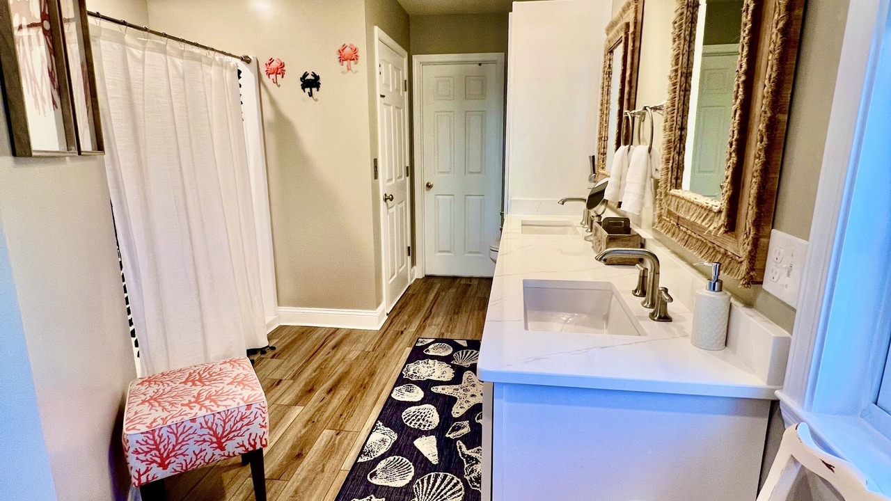 Photo of Bathroom in Long Beach