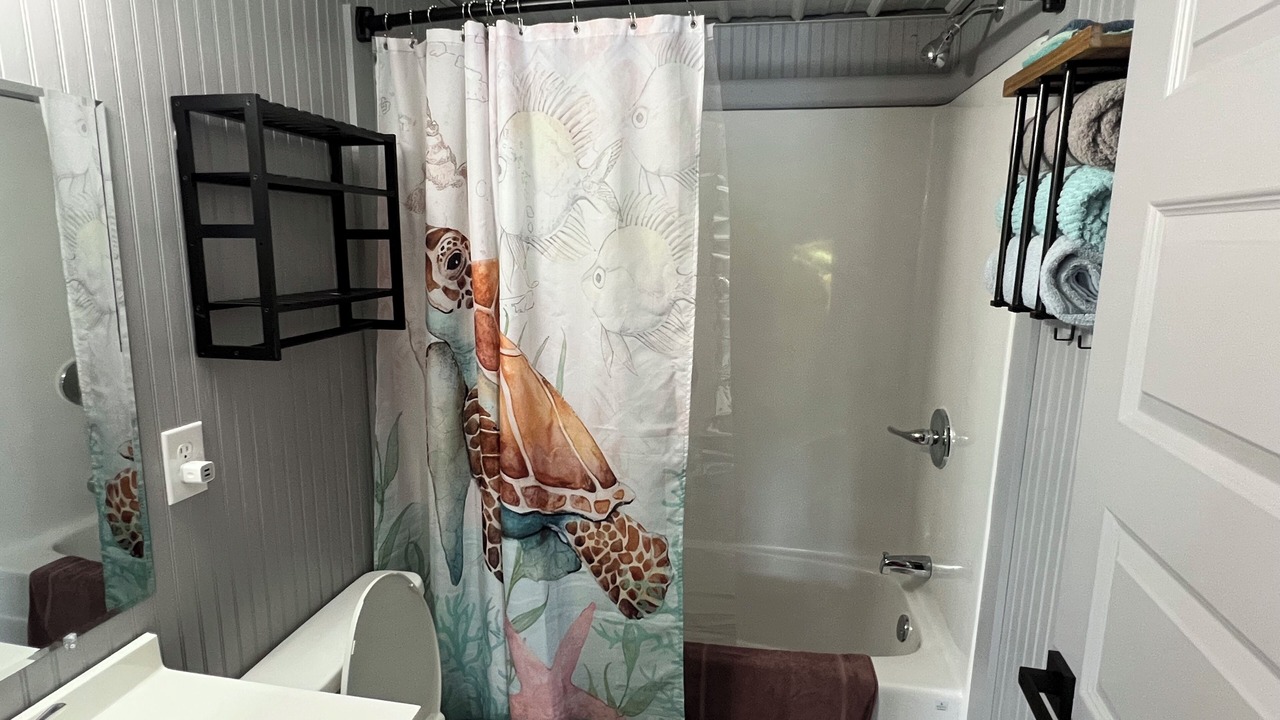 Photo of Bathroom in Muddy Pond