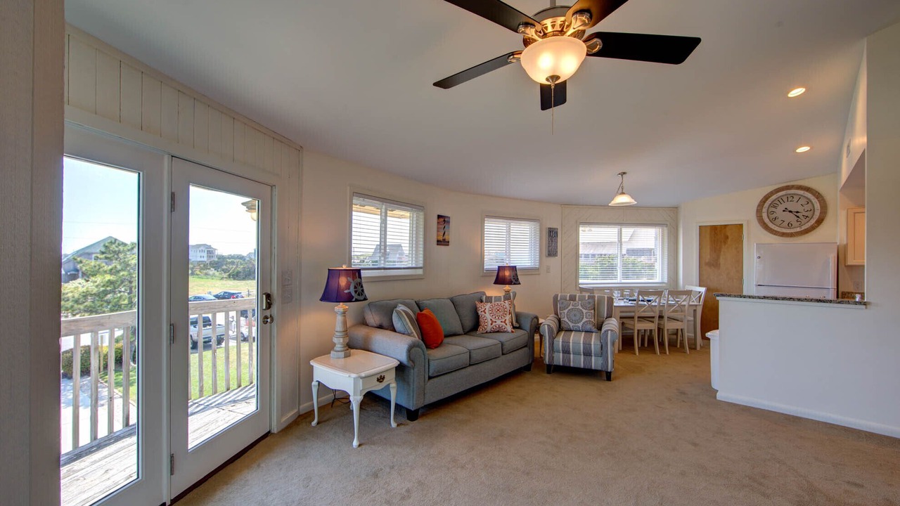Photo of Livingroom in Avon