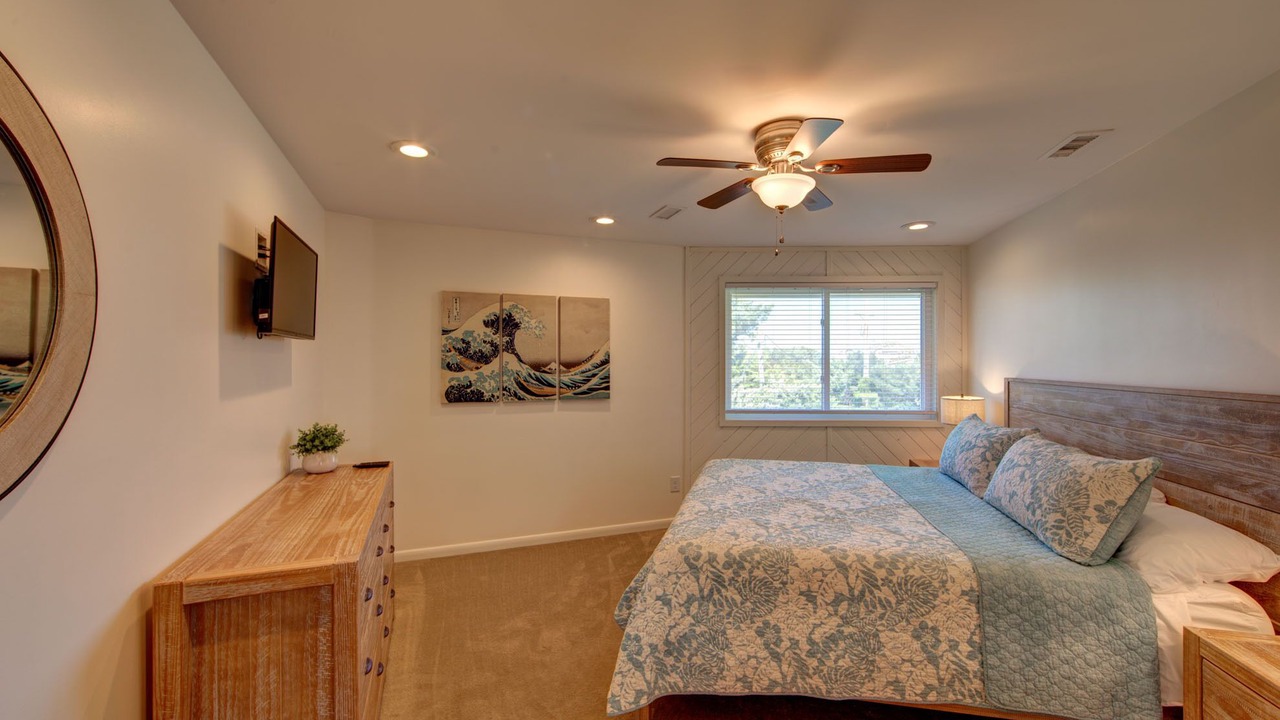 Photo of Bedroom in Avon