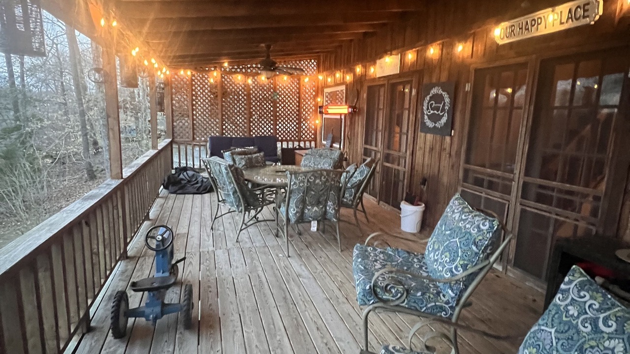 Photo of Outdoor in Byrdstown