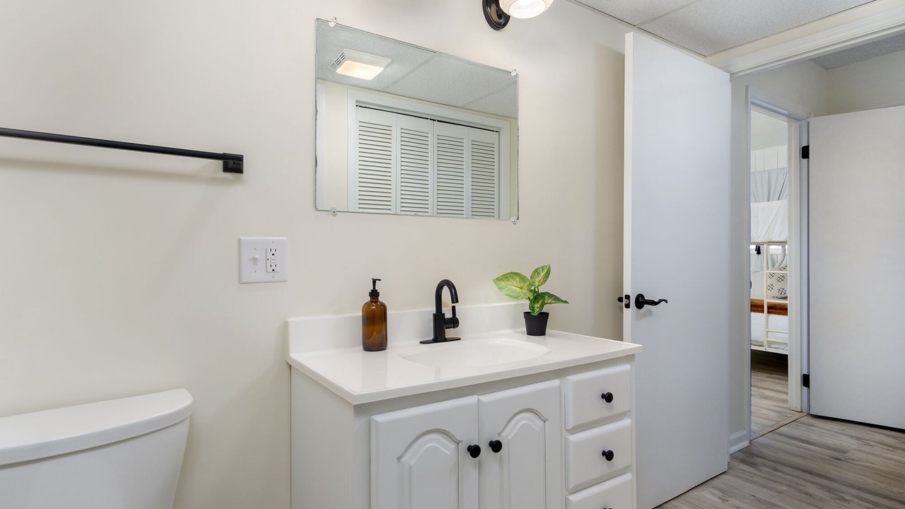 Photo of Bathroom in Arden
