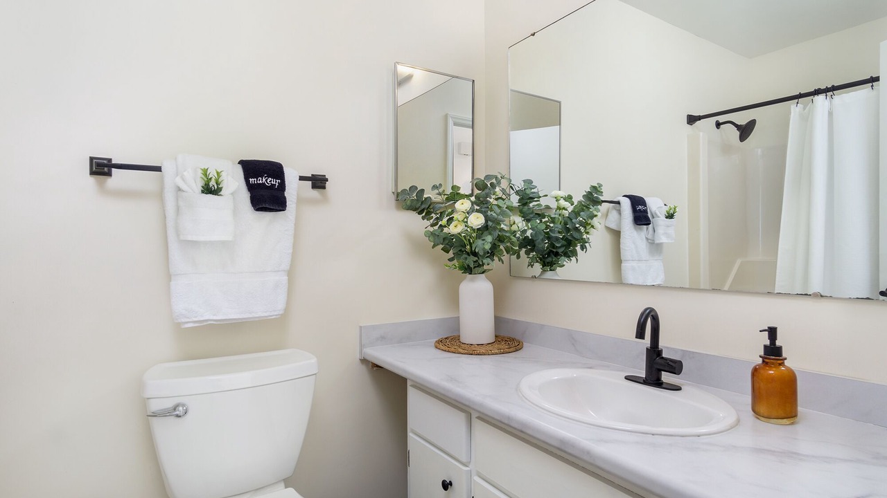 Photo of Bathroom in Arden
