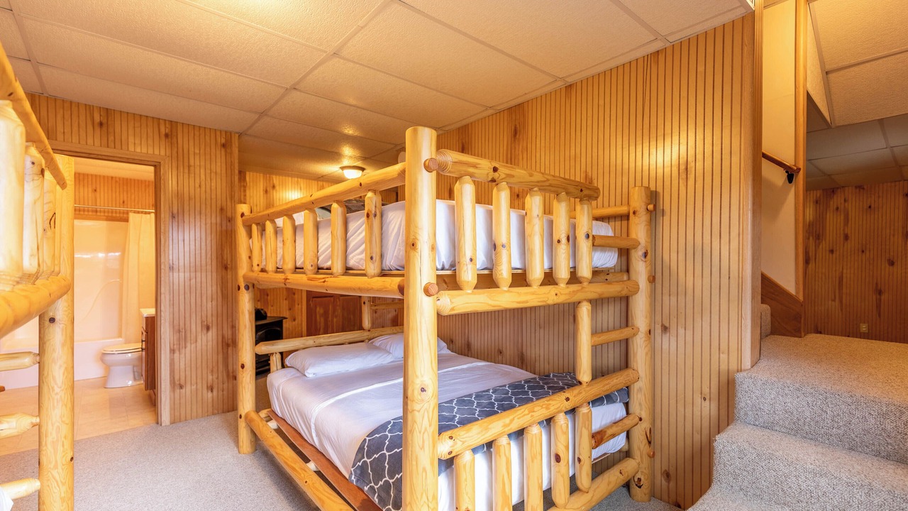 Photo of Bedroom in Boone