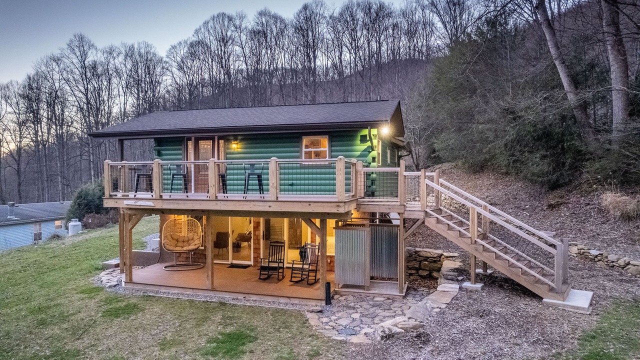 Photo of Outdoor in Sylva
