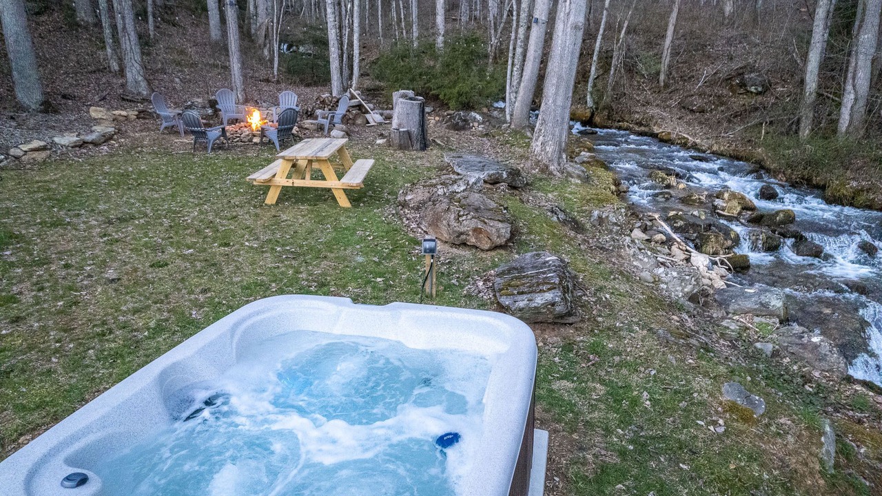Photo of Outdoor in Sylva