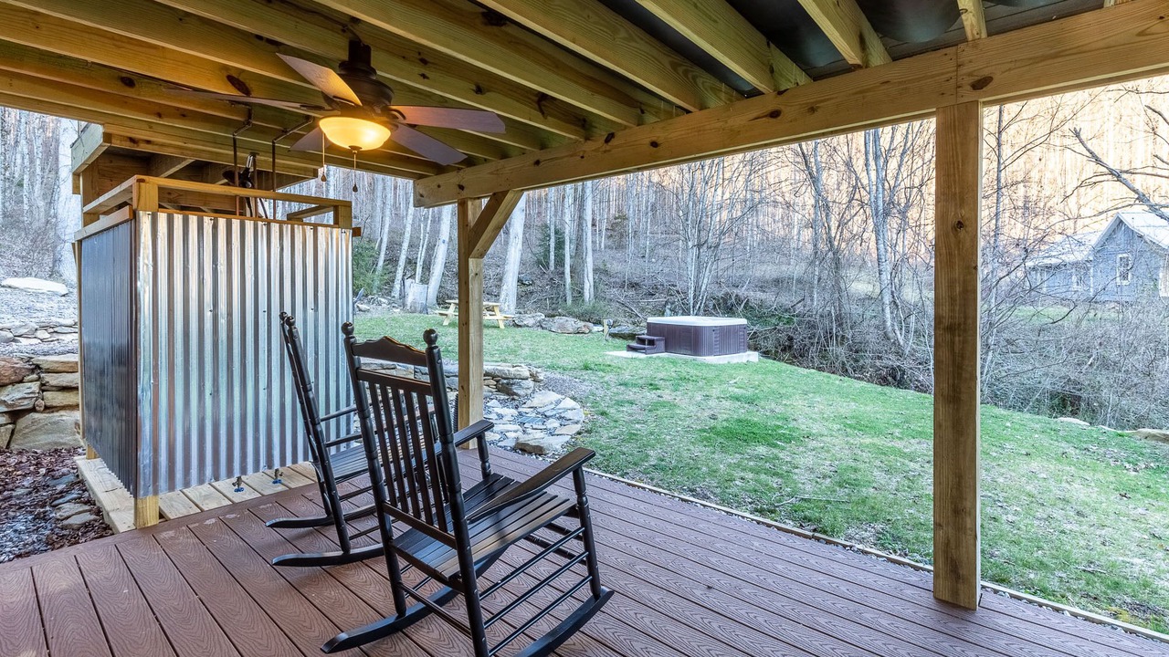 Photo of Patio Balcony in Sylva