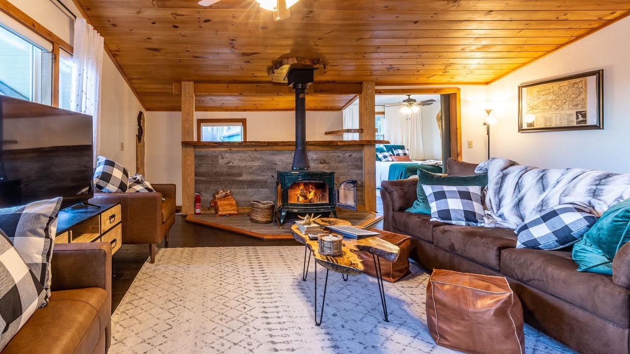 Photo of Livingroom in Sylva