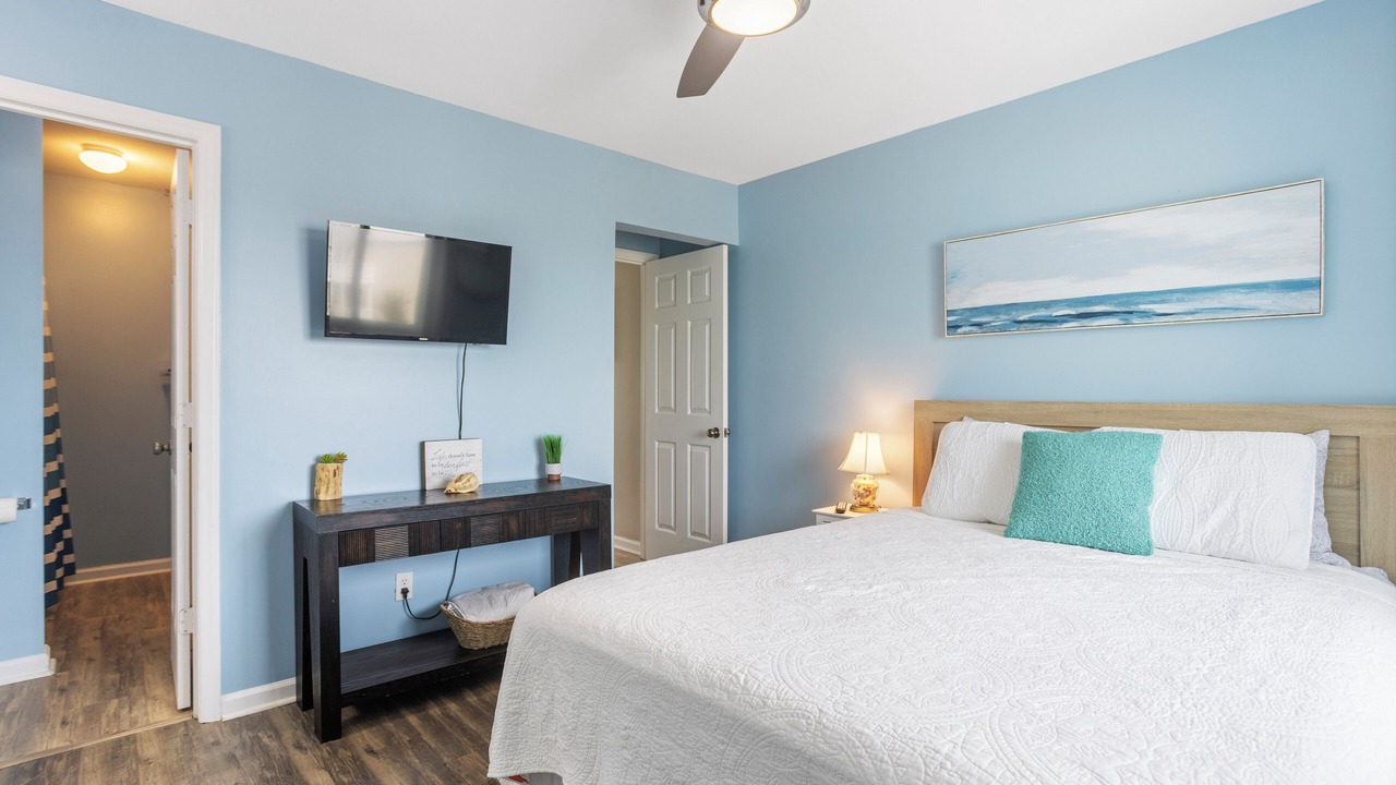 Photo of Bedroom in North Carolina Coast