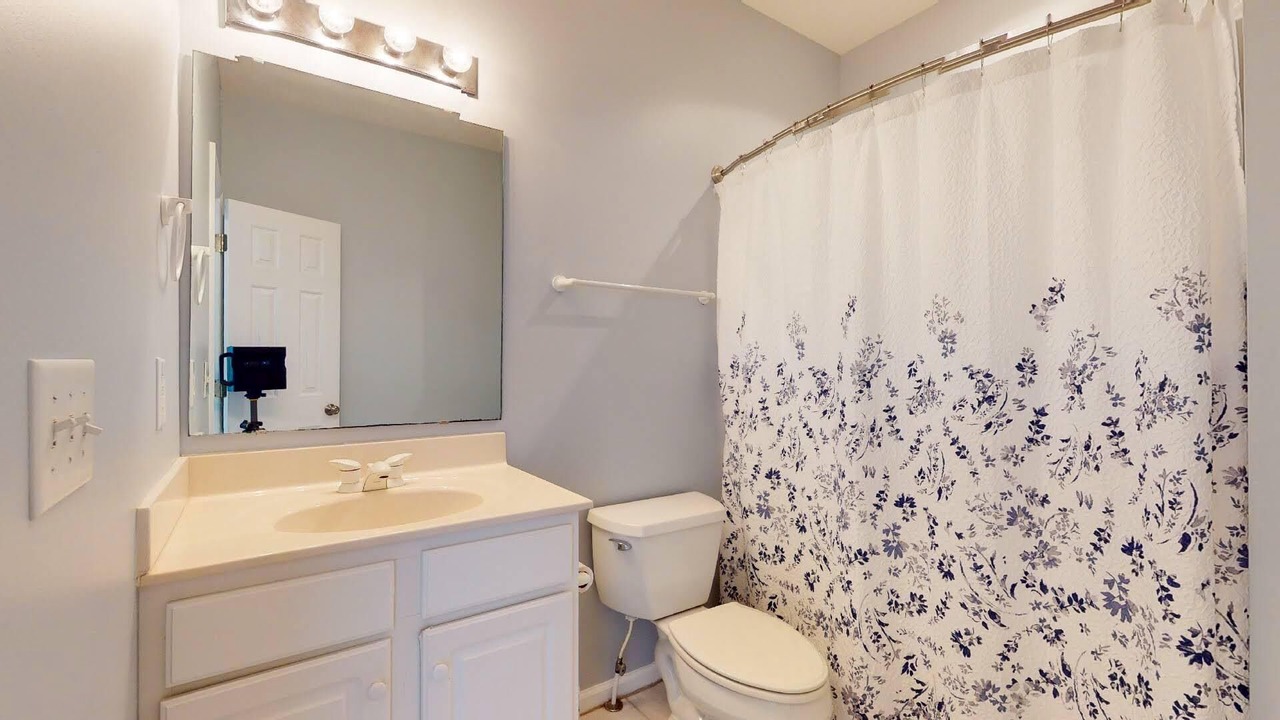 Photo of Bathroom in Surf City