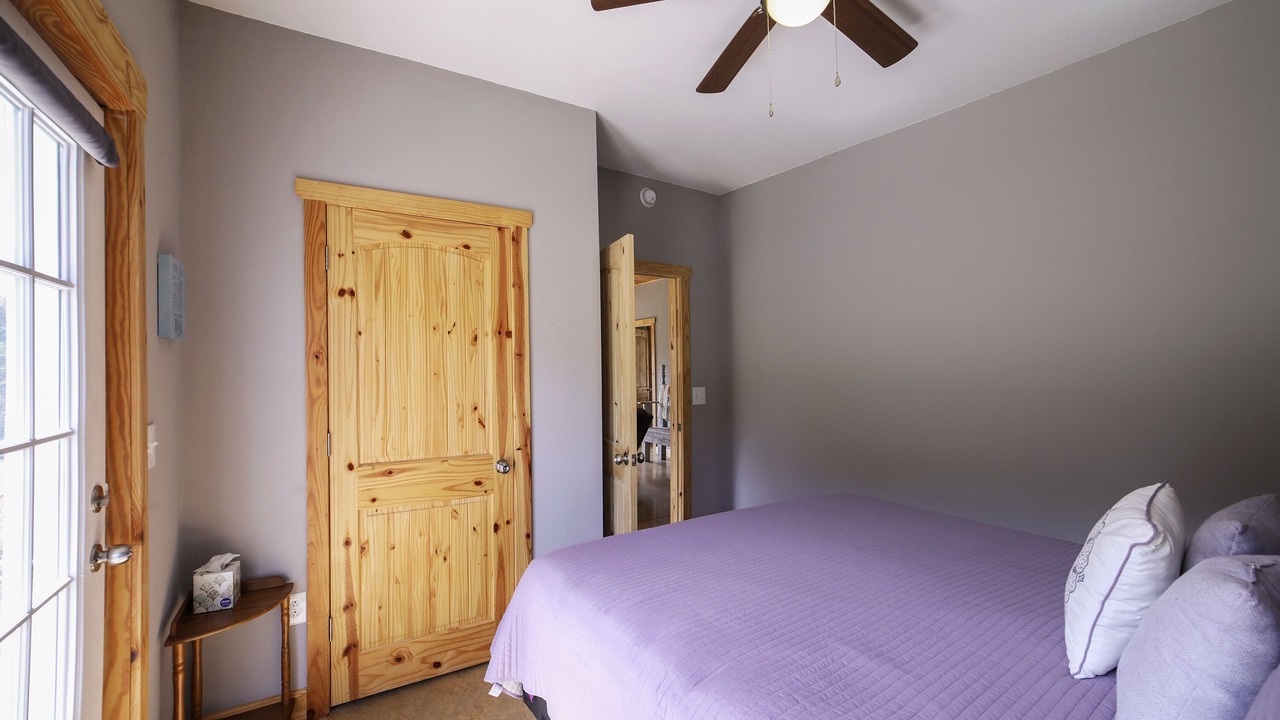 Photo of Bedroom in Big Creek