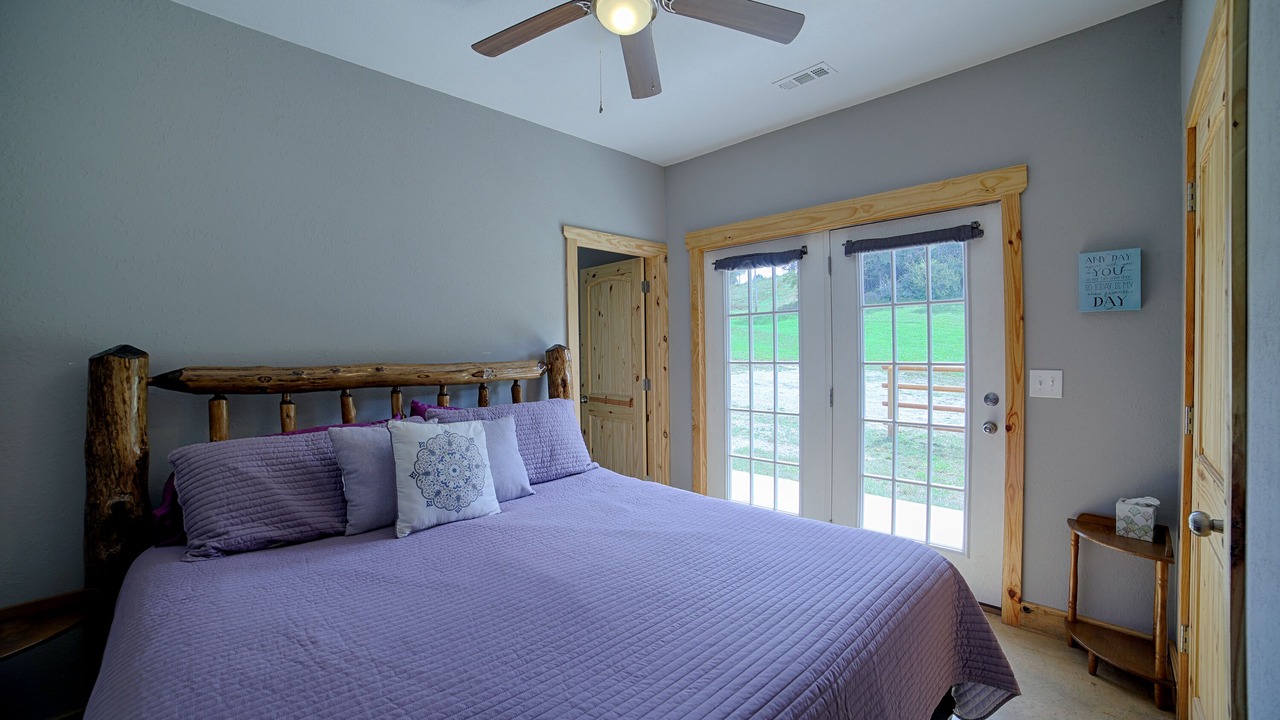 Photo of Bedroom in Big Creek