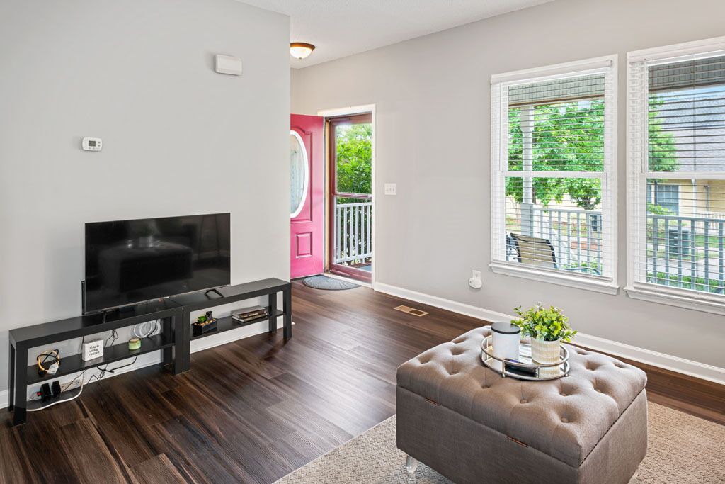 Photo of Livingroom in Greensboro