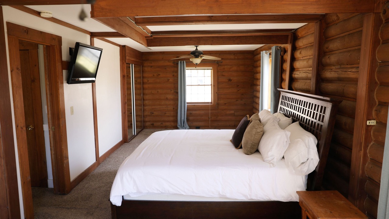 Photo of Bedroom in Burnside