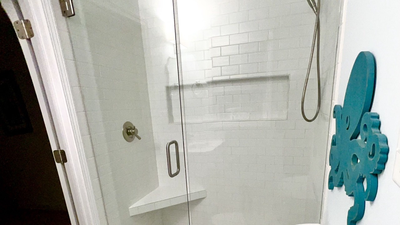 Photo of Bathroom in Sunset Beach