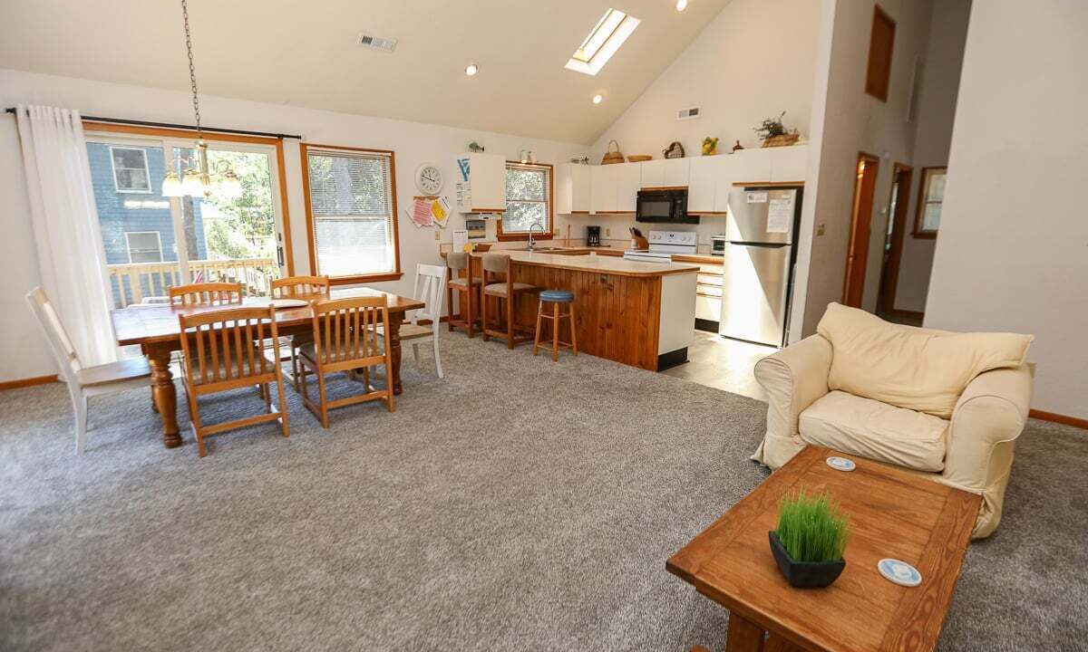 Photo of Bedroom in Southern Shores