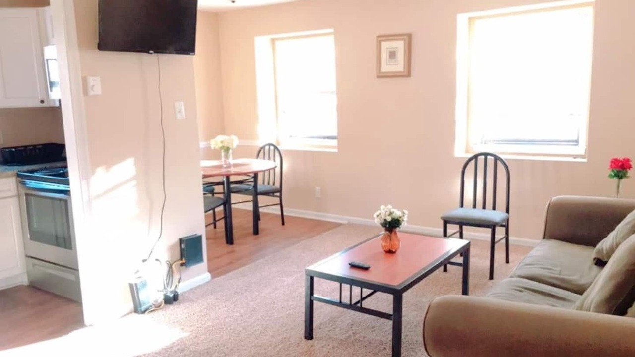 Photo of Livingroom in Downtown Greensboro