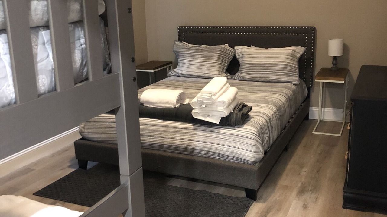 Photo of Bedroom in La Follette